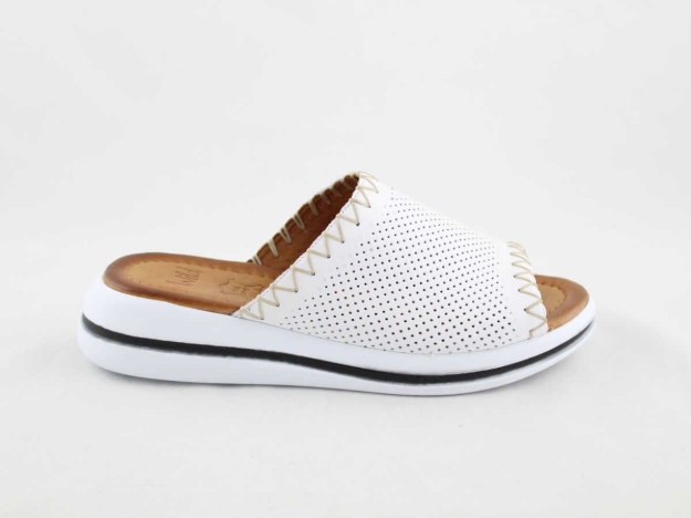 Obrazek Białe kapcie damskie Wild 037938A