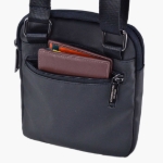 Obrazek Torba krzyżowa Aeronautica Militare Helix M AM-481-01 czarna 1,5 L