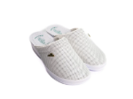 Obrazek Damskie klapki na koturnie w kolorze białym